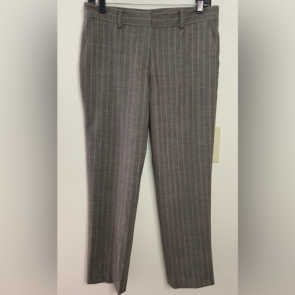DKNY Women’s Wool Straight Brown Dress Trousers Pant. Size 6